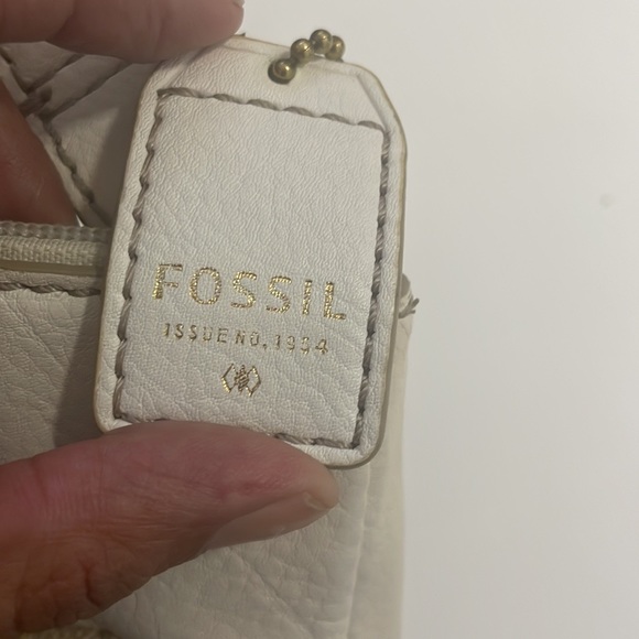 Fossil leather and canvas crossbody - Picture 5 of 7